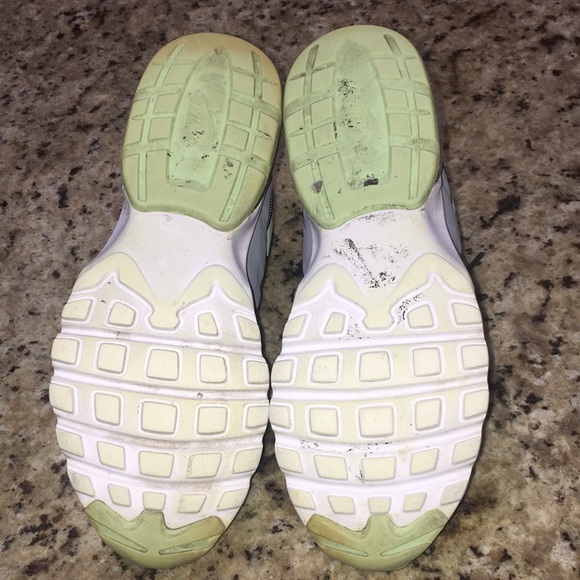 Nike Air Max Invigor Print - Picture 5 of 8